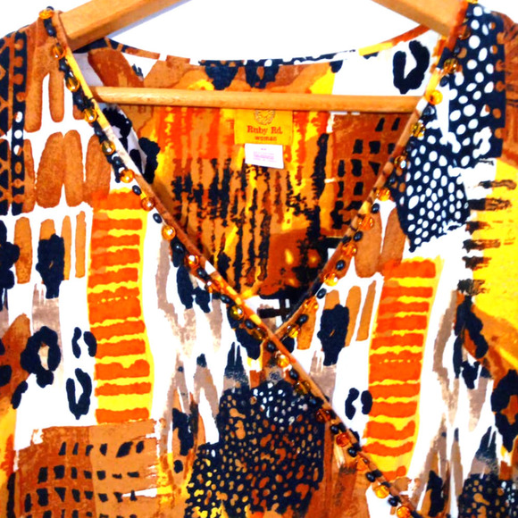 Ruby Rd Women Size 2X Brown Animal Print Tribal Beaded Top Work Office Business - Picture 2 of 5
